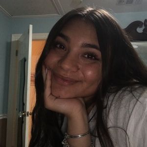 Meet your Posher, Maddie